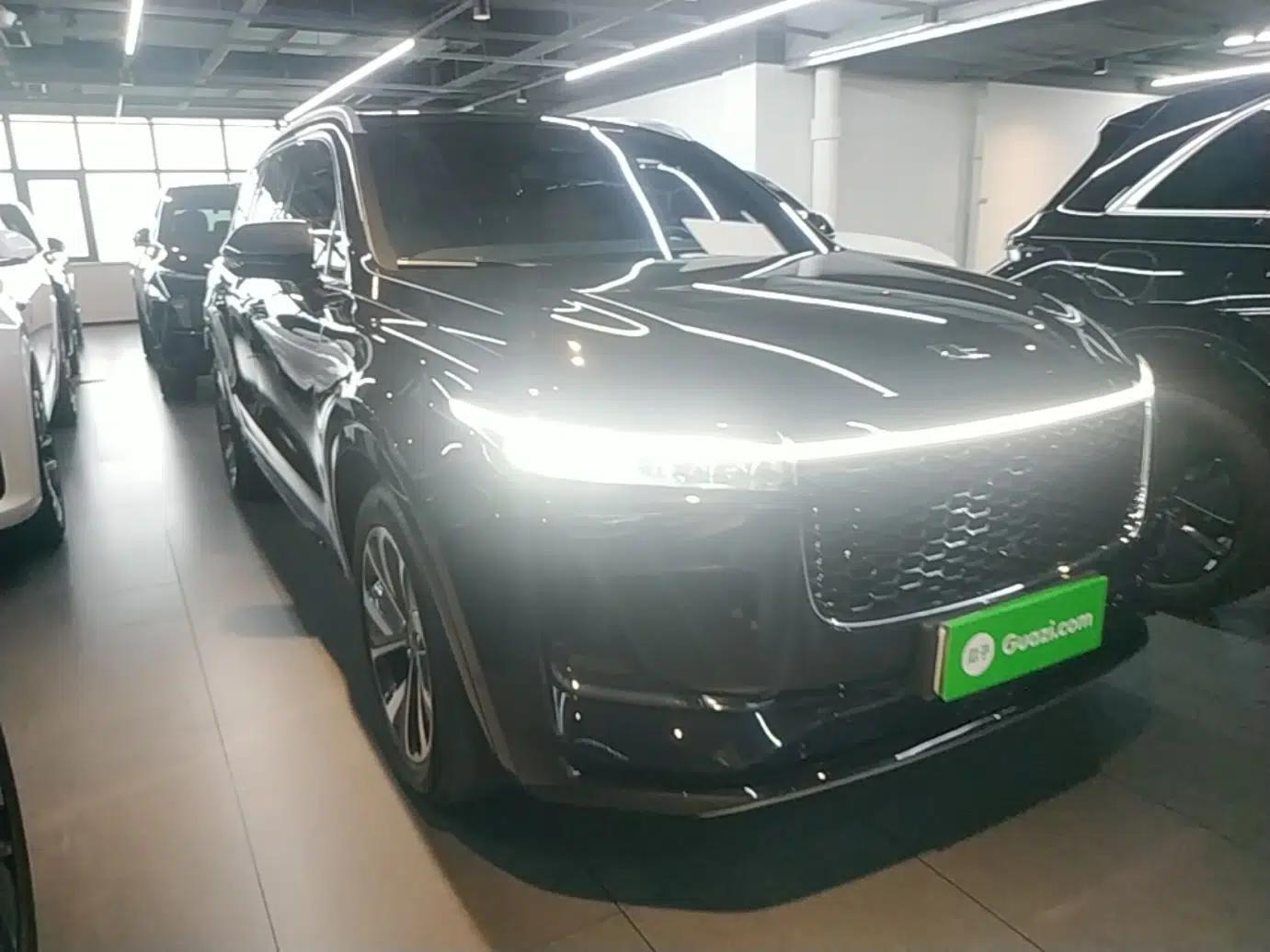 Li Auto ONE 2021 Extended-Range 6-Seater Version — миниатюра 3