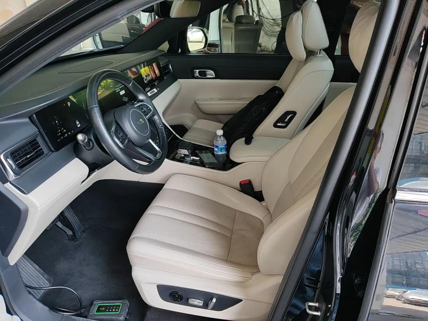 Li Auto ONE 2020 Extended-Range 6-Seater Version — миниатюра 17
