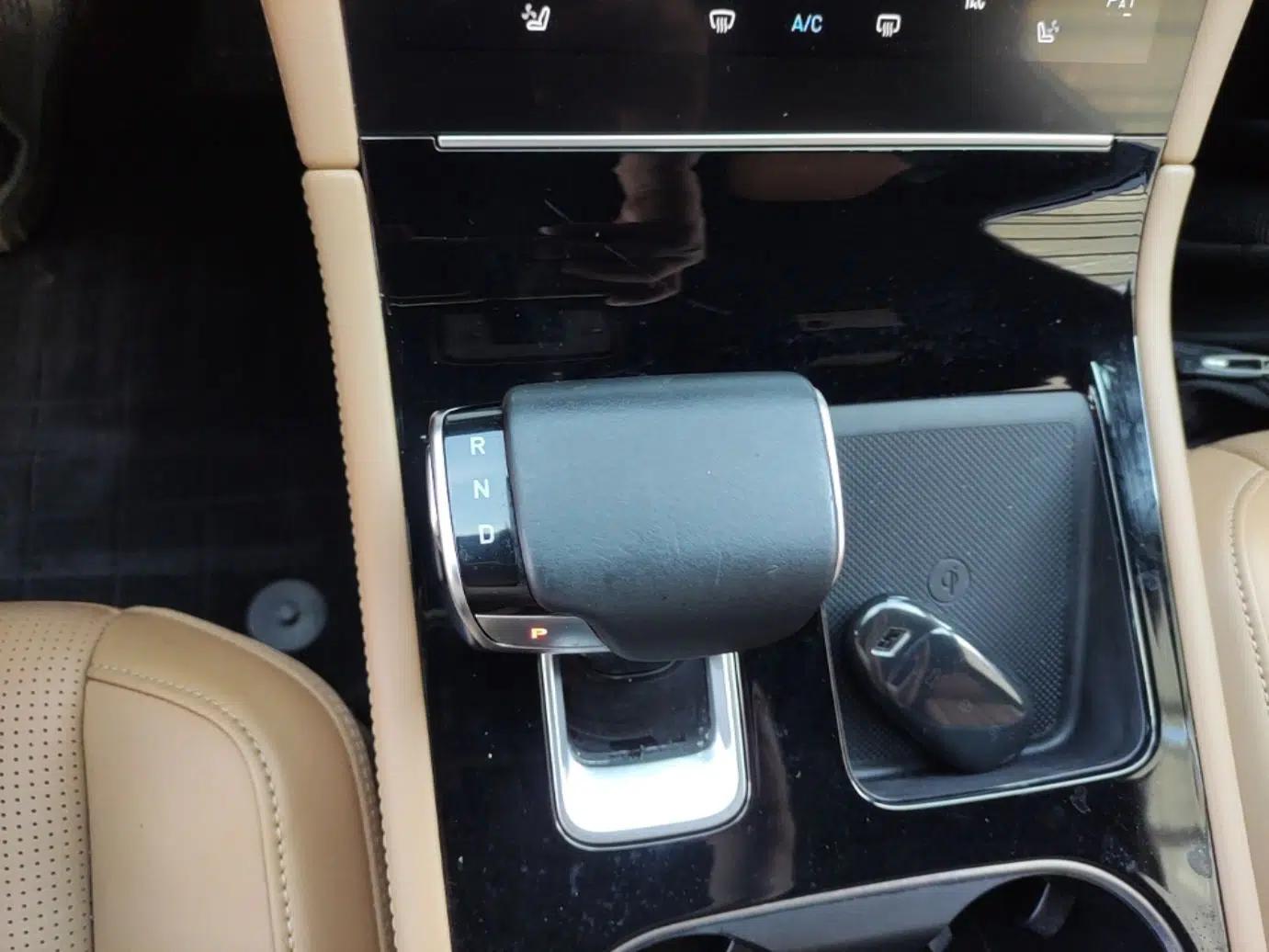 Li Auto ONE 2020 Extended-Range 6-Seater Version — миниатюра 16