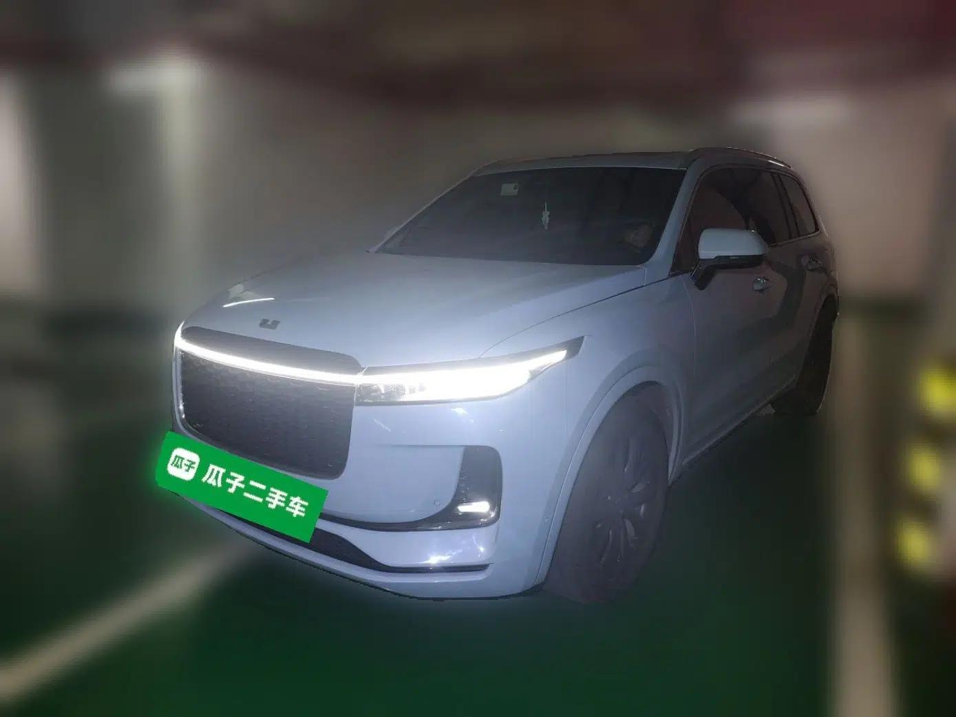 Li Auto ONE 2021 Extended-Range 6-Seater Version — миниатюра 1