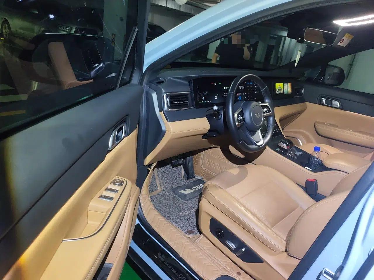 Li Auto ONE 2021 Extended-Range 6-Seater Version — миниатюра 16