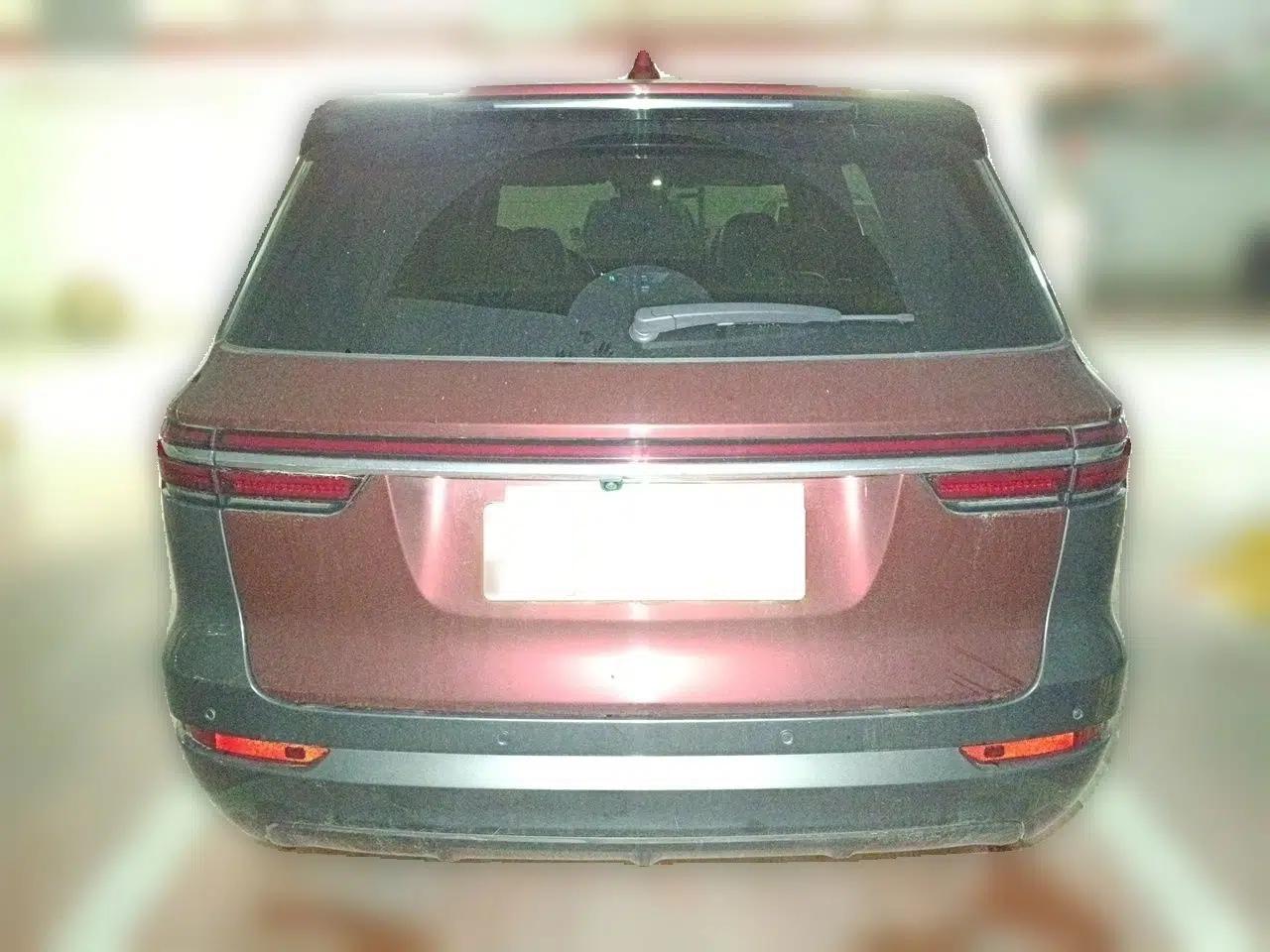 Li Auto ONE 2021 Extended-Range 6-Seater Version — миниатюра 5