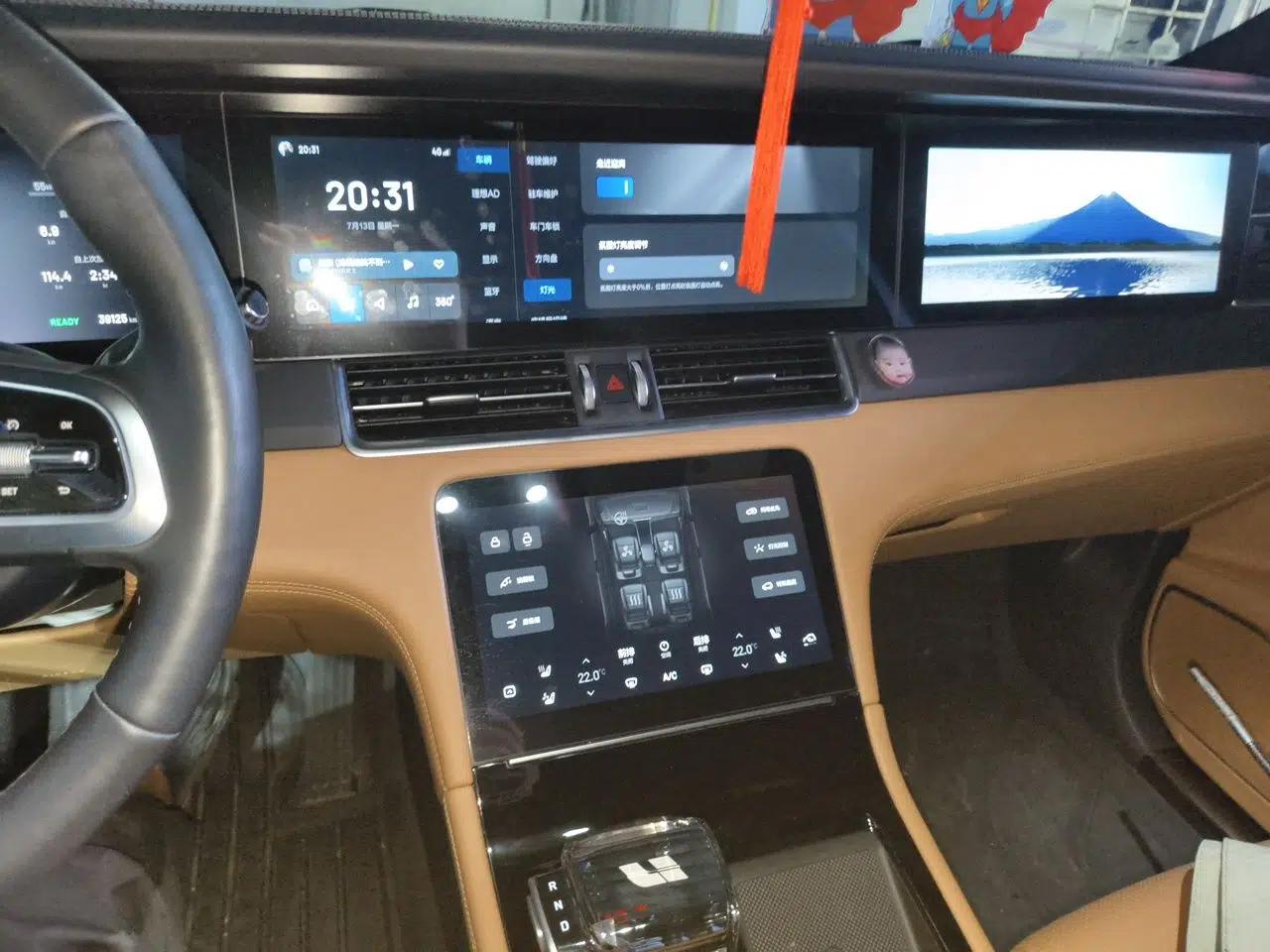Li Auto ONE 2021 Extended-Range 6-Seater Version — миниатюра 13