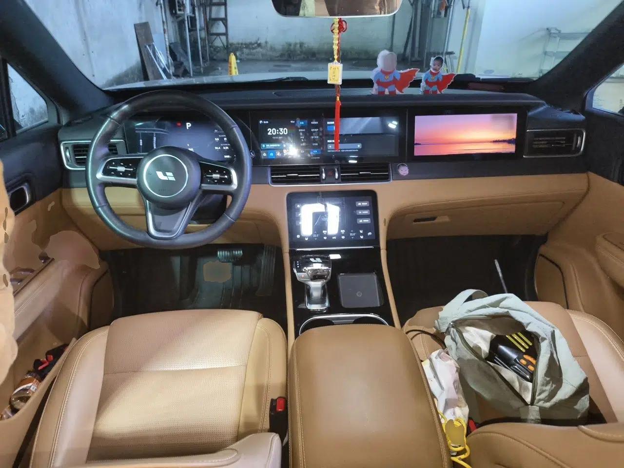 Li Auto ONE 2021 Extended-Range 6-Seater Version — миниатюра 9