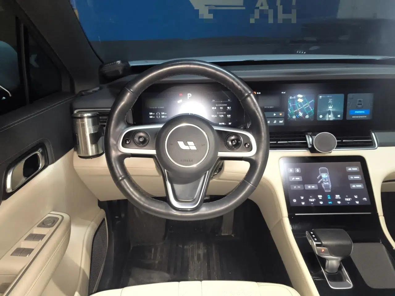 Li Auto ONE 2020 Extended-Range 6-Seater Version — миниатюра 10