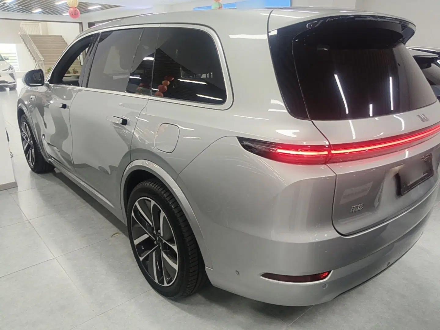 Li Auto L9 2022 Max model — миниатюра 4