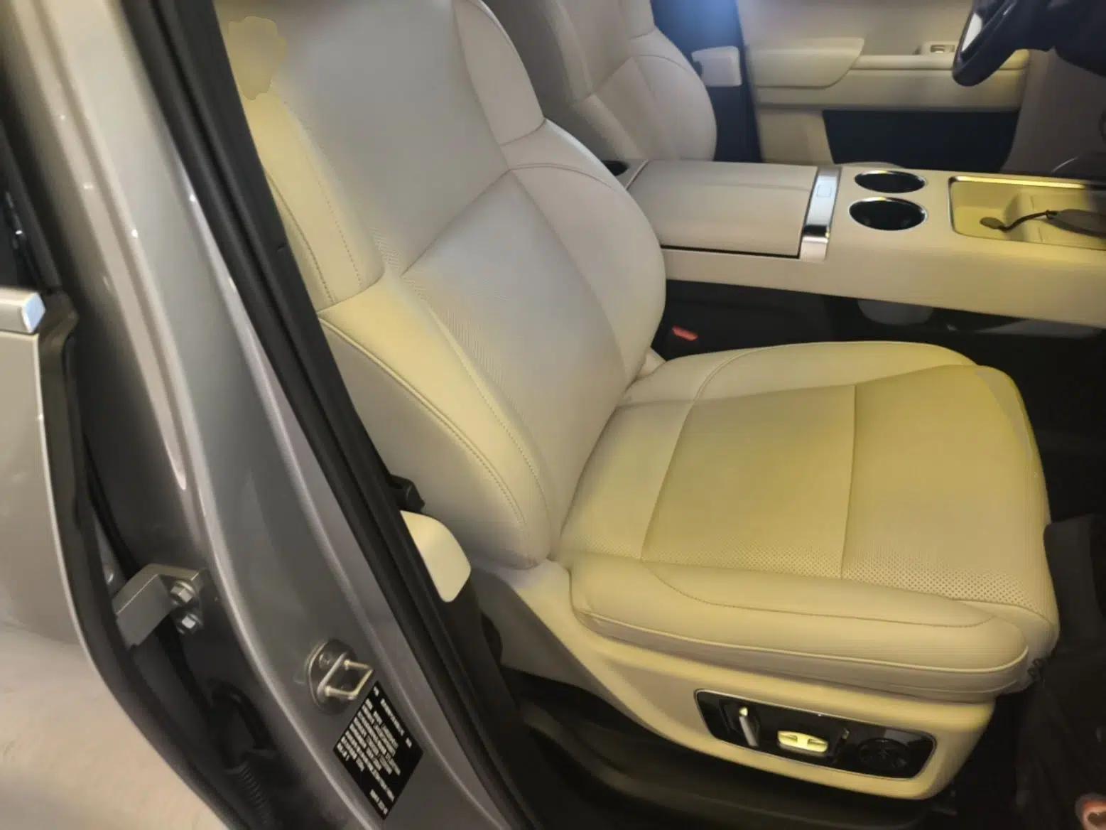 Li Auto L9 2022 Max model — миниатюра 24