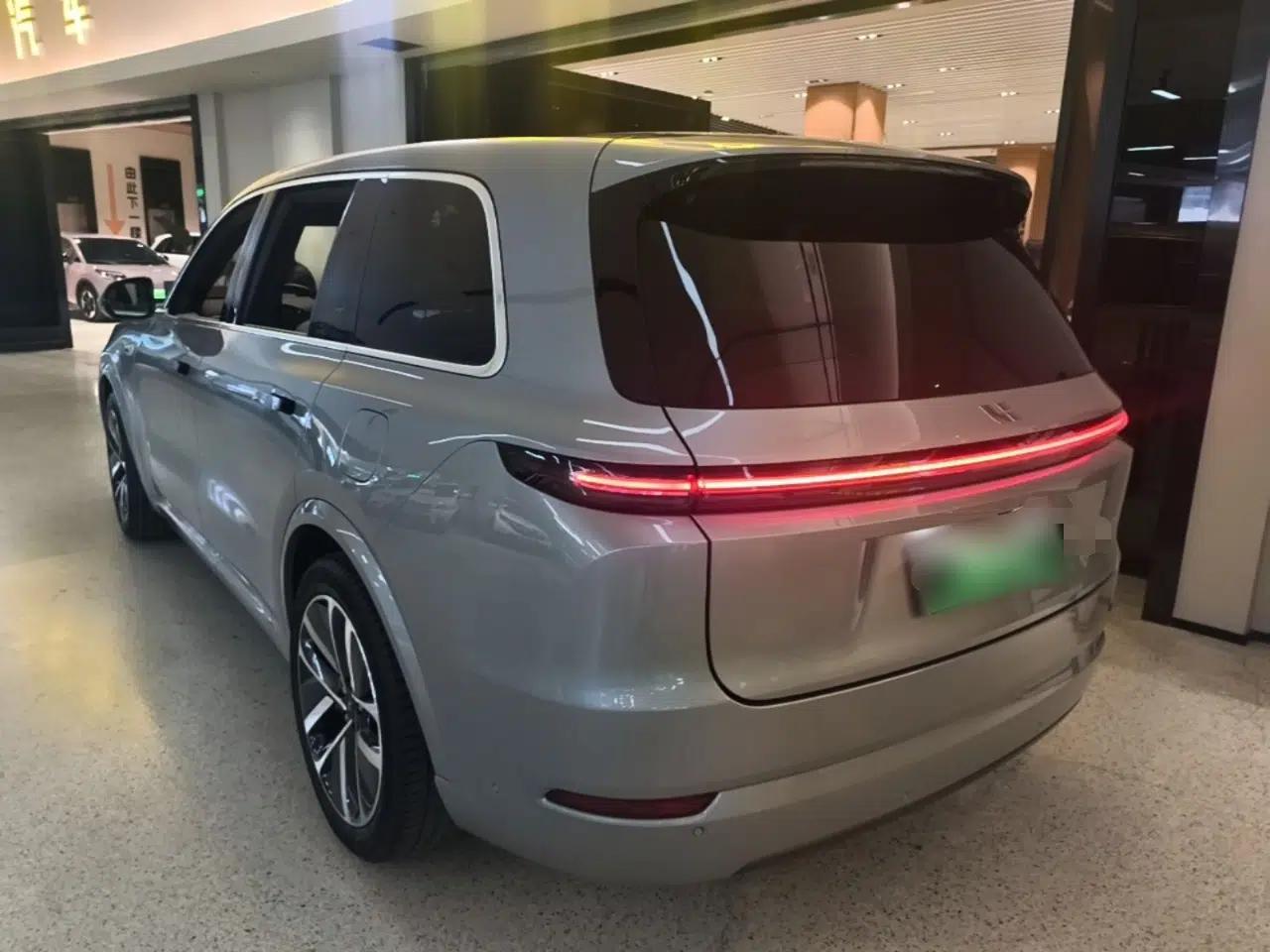Li Auto L9 2022 Max model — миниатюра 4