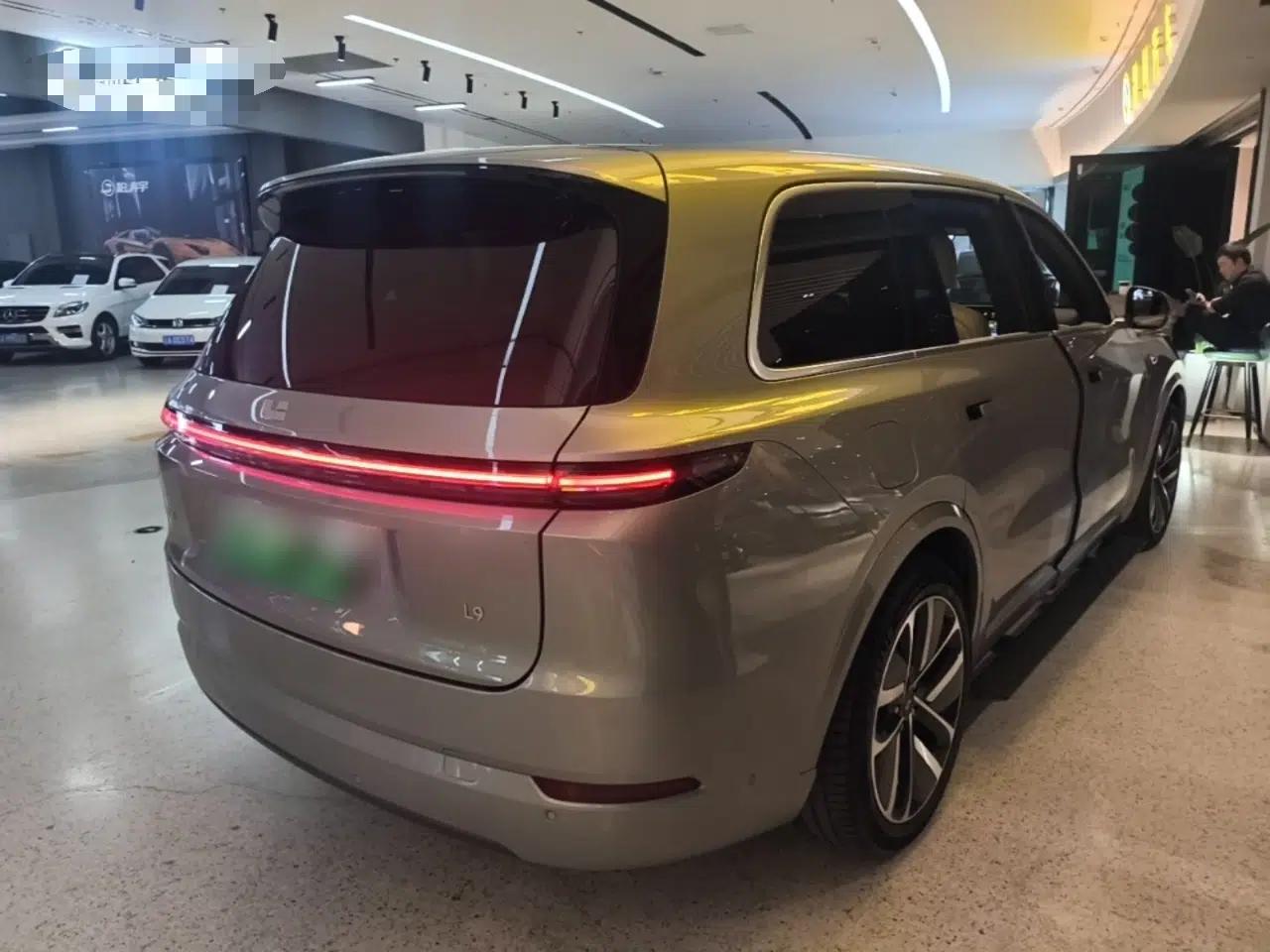 Li Auto L9 2022 Max model — миниатюра 6
