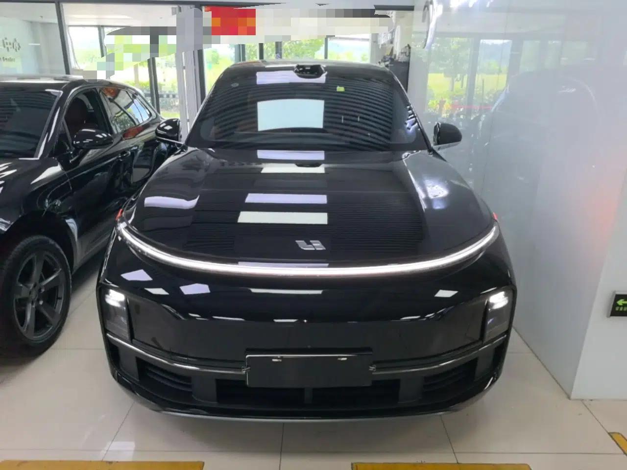 Li Auto L9 2022 Max model — миниатюра 2