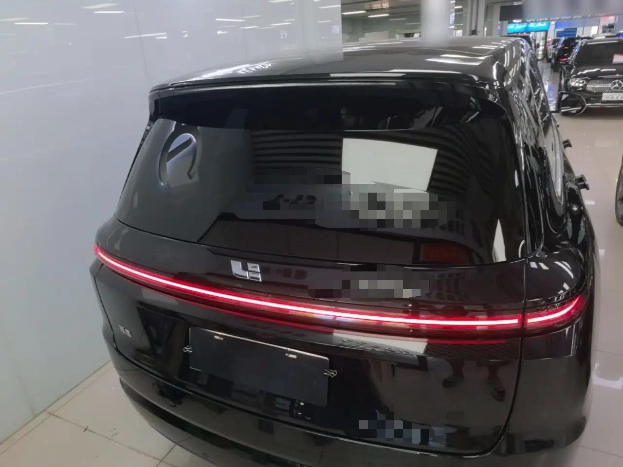 Li Auto L9 2022 Max model — миниатюра 5