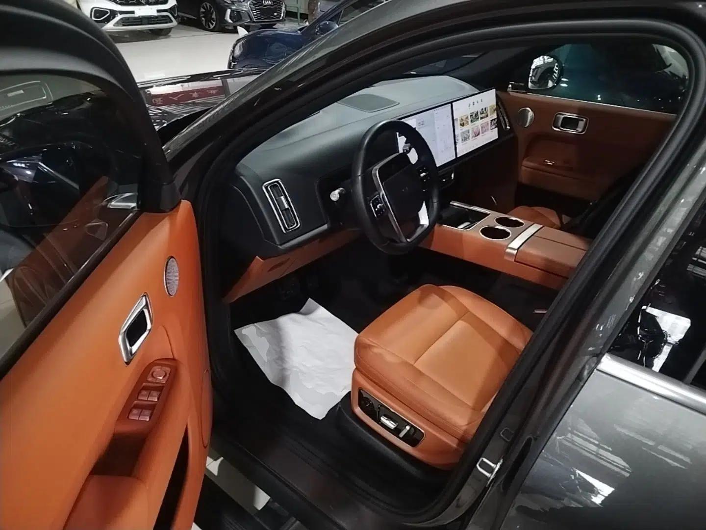 Li Auto L9 2022 Max model — миниатюра 18