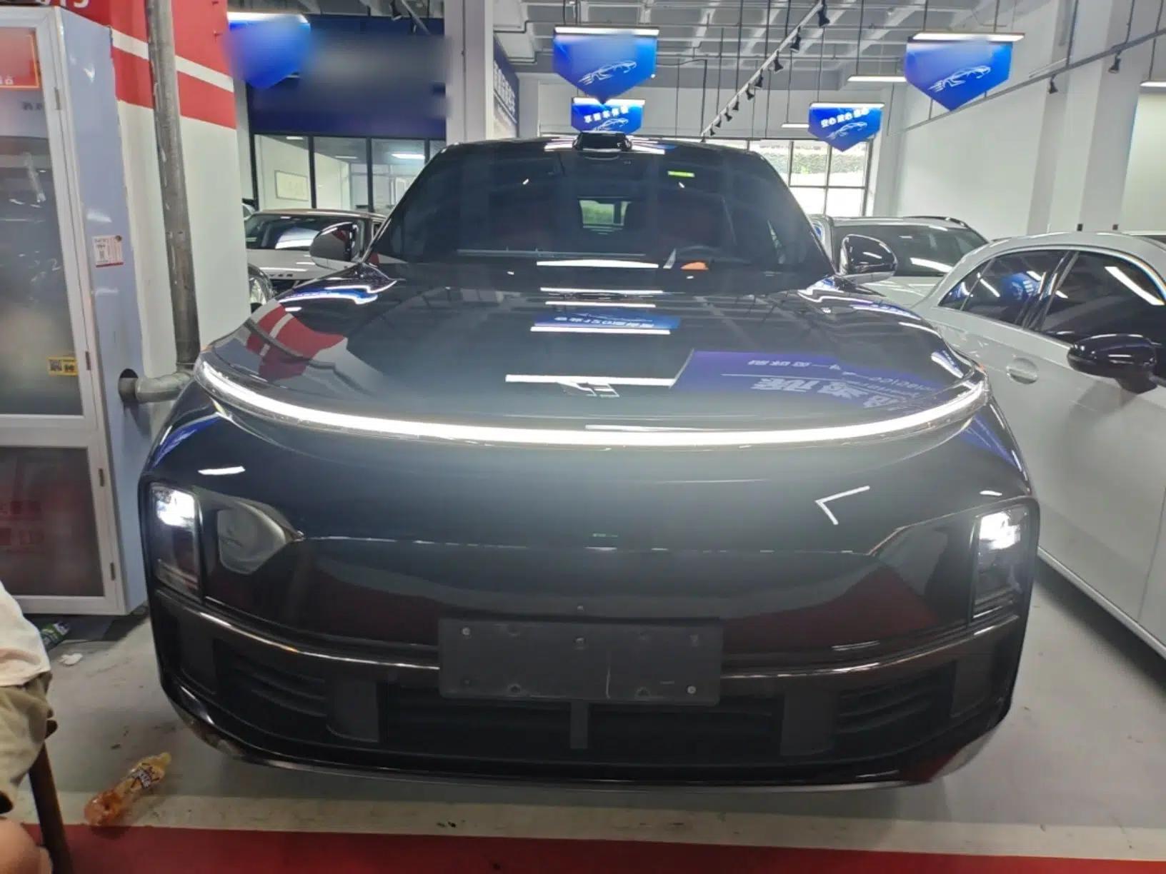 Li Auto L9 2022 Max model — миниатюра 2