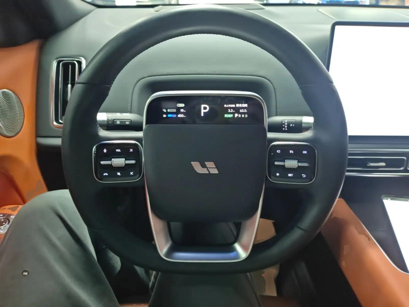 Li Auto L9 2022 Max model — миниатюра 13
