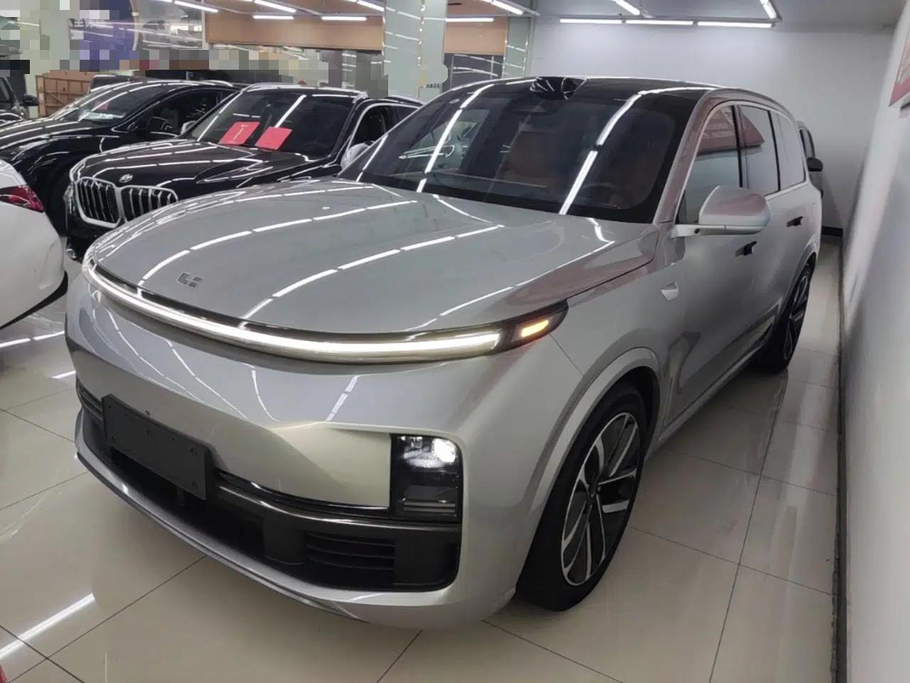 Li Auto L9 2022 Max model — миниатюра 1