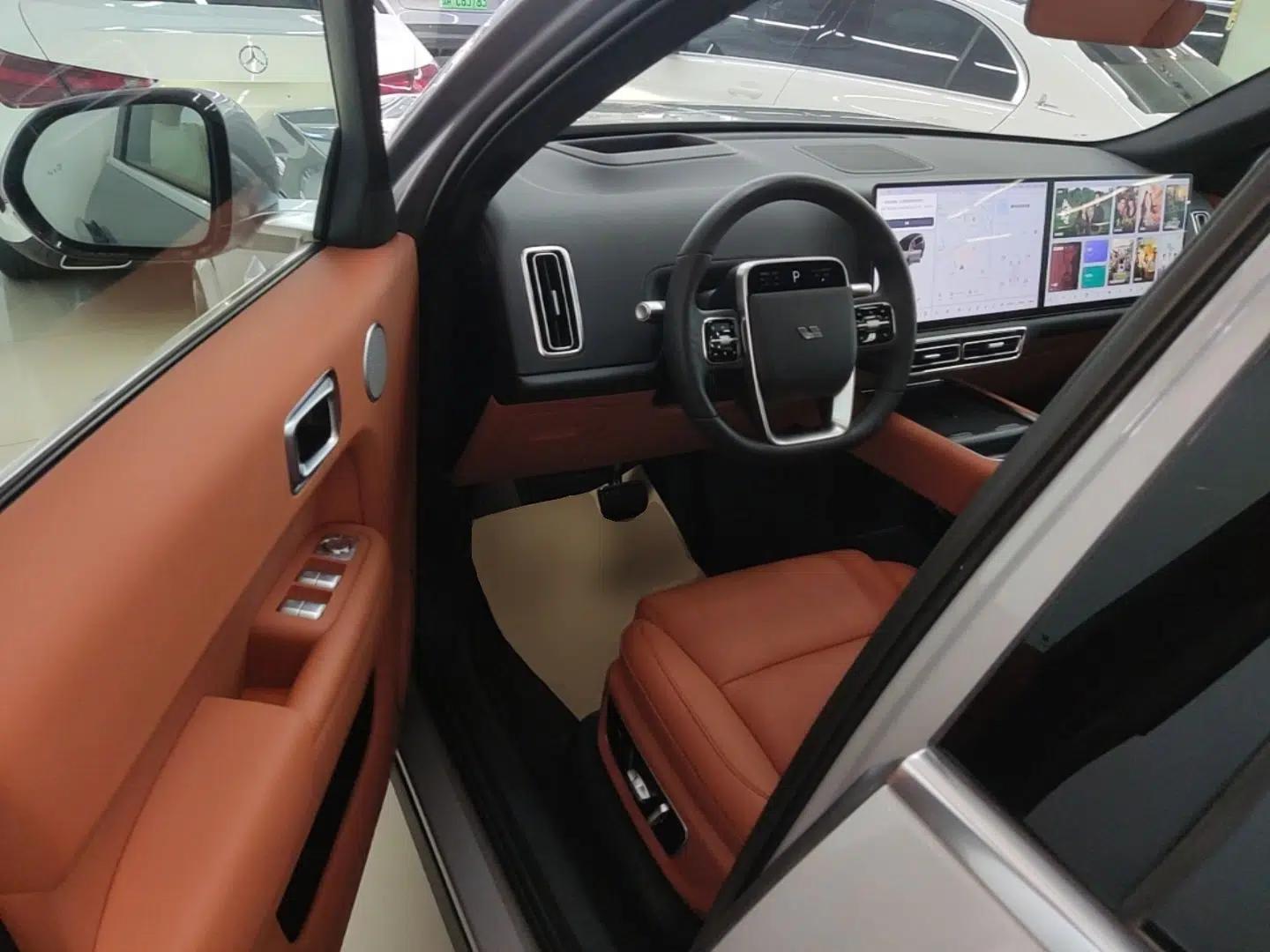 Li Auto L9 2022 Max model — миниатюра 18