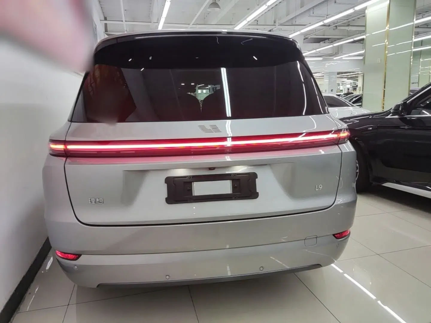 Li Auto L9 2022 Max model — миниатюра 5
