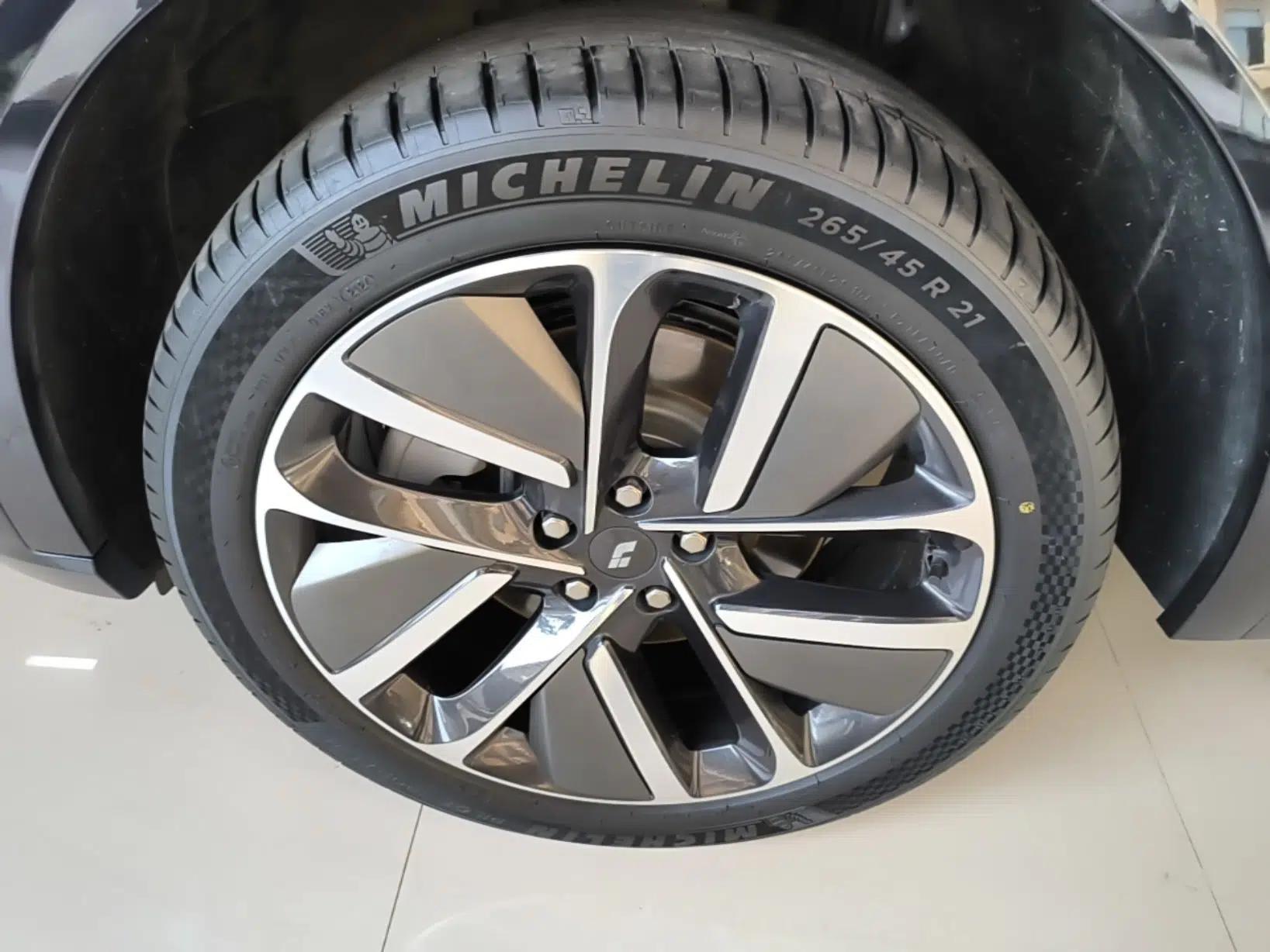 Li Auto L9 2024 Ultra Model — миниатюра 10