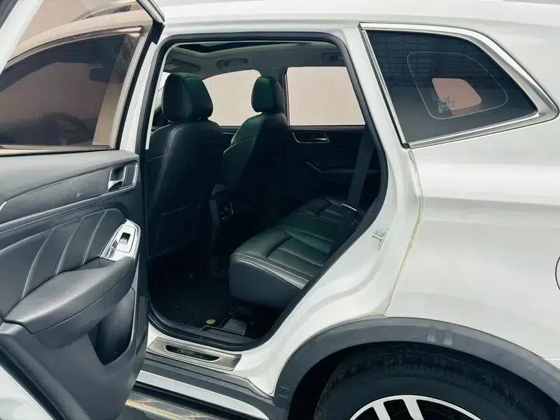 Roewe RX5 2018 20T Two-Wheel Drive Automatic Internet Smart Supreme Edition — миниатюра 18