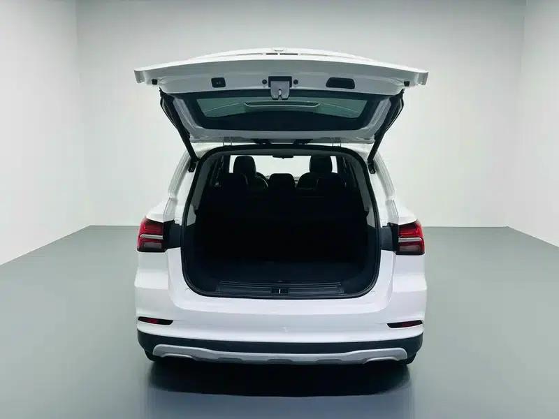 Roewe RX5 2018 20T Two-Wheel Drive Automatic Internet Smart Supreme Edition — миниатюра 20