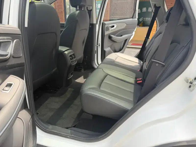 Roewe RX5 2025 PLUS 330TGI Automatic Trendsetting Smart Edition — миниатюра 15