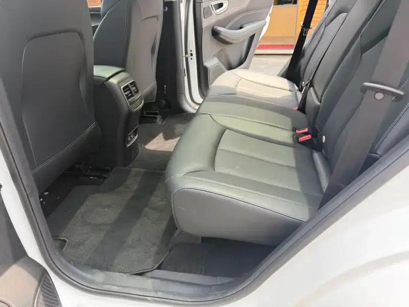 Roewe RX5 2025 PLUS 330TGI Automatic Trendsetting Smart Edition — миниатюра 17