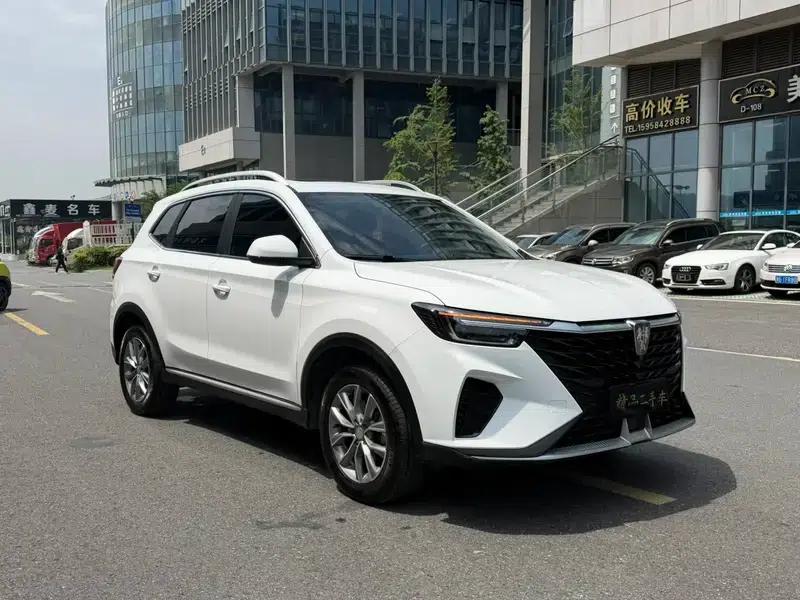 Roewe RX5 2025 PLUS 330TGI Automatic Trendsetting Smart Edition — миниатюра 3