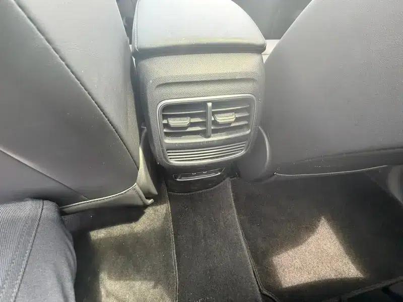 Roewe RX5 2025 PLUS 330TGI Automatic Trendsetting Smart Edition — миниатюра 9