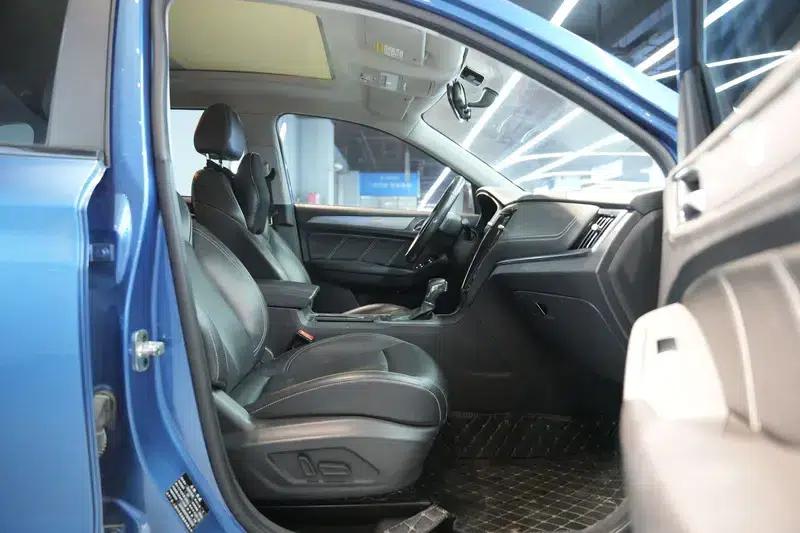 Roewe RX5 2016 20T Two-Wheel Drive Automatic Internet Smart Edition — миниатюра 20