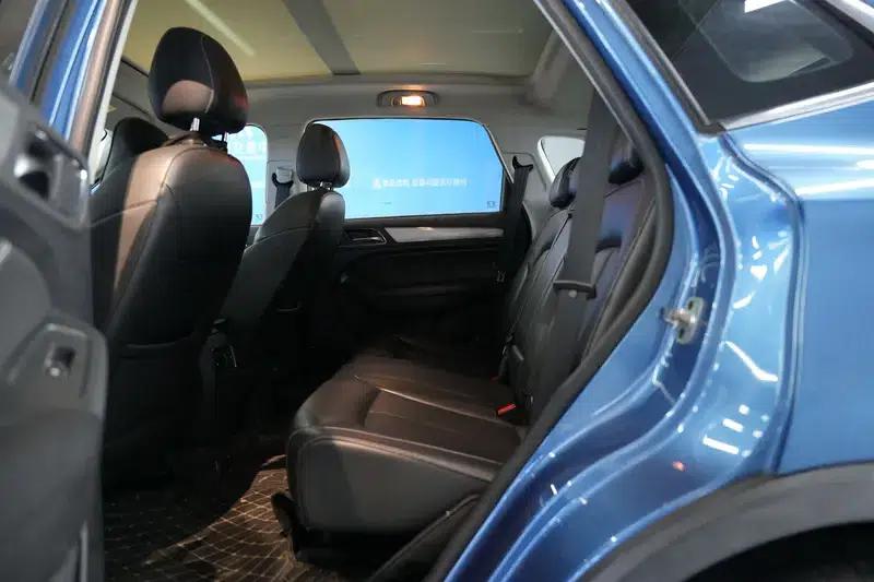 Roewe RX5 2016 20T Two-Wheel Drive Automatic Internet Smart Edition — миниатюра 21