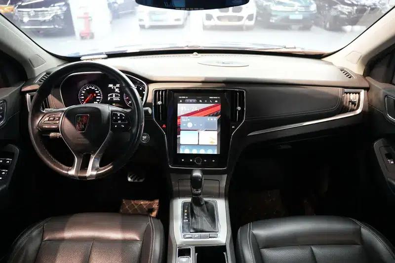 Roewe RX5 2016 20T Two-Wheel Drive Automatic Internet Smart Edition — миниатюра 10