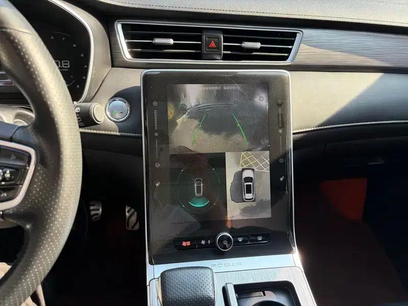 Roewe RX5 2021 PLUS 330TGI Automatic National Trend Smart Supreme Edition — миниатюра 6