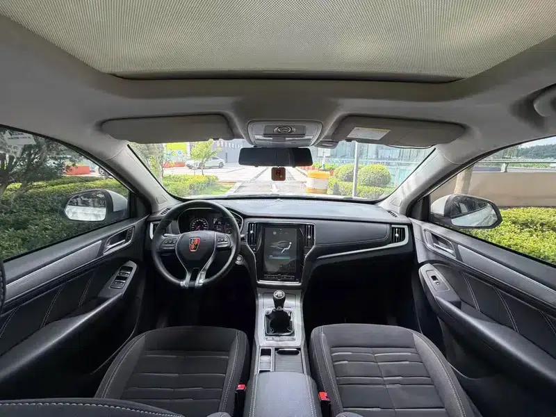 Roewe RX5 2020 20T Automatic 4G Connected Million Edition — миниатюра 7