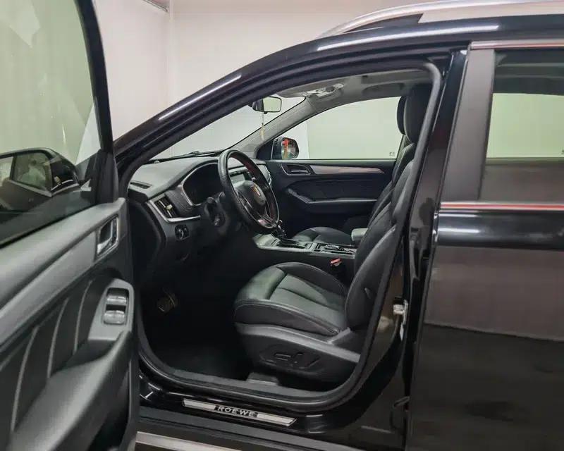 Roewe RX5 2016 20T Two-Wheel Drive Automatic Internet Smart Edition — миниатюра 17