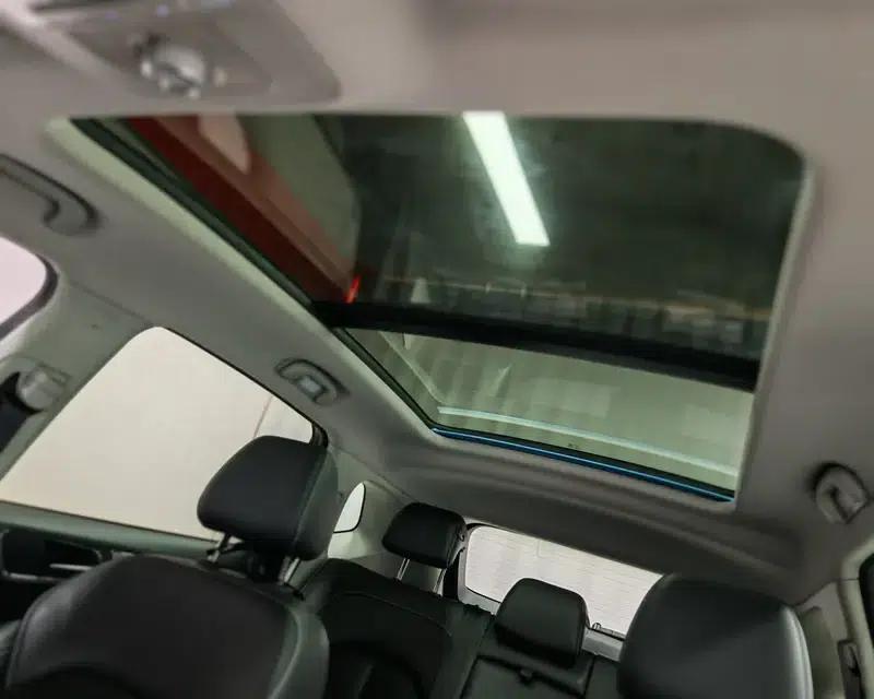 Roewe RX5 2016 20T Two-Wheel Drive Automatic Internet Smart Edition — миниатюра 19