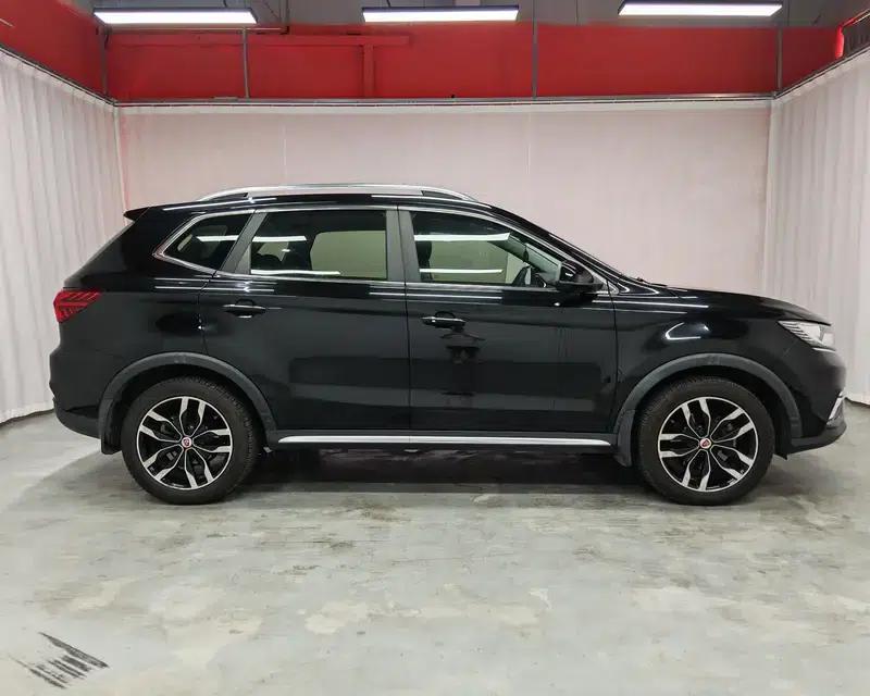 Roewe RX5 2016 20T Two-Wheel Drive Automatic Internet Smart Edition — миниатюра 8