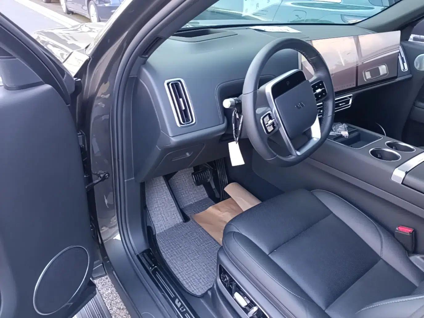 Li Auto L7 2023 Pro Model — миниатюра 18