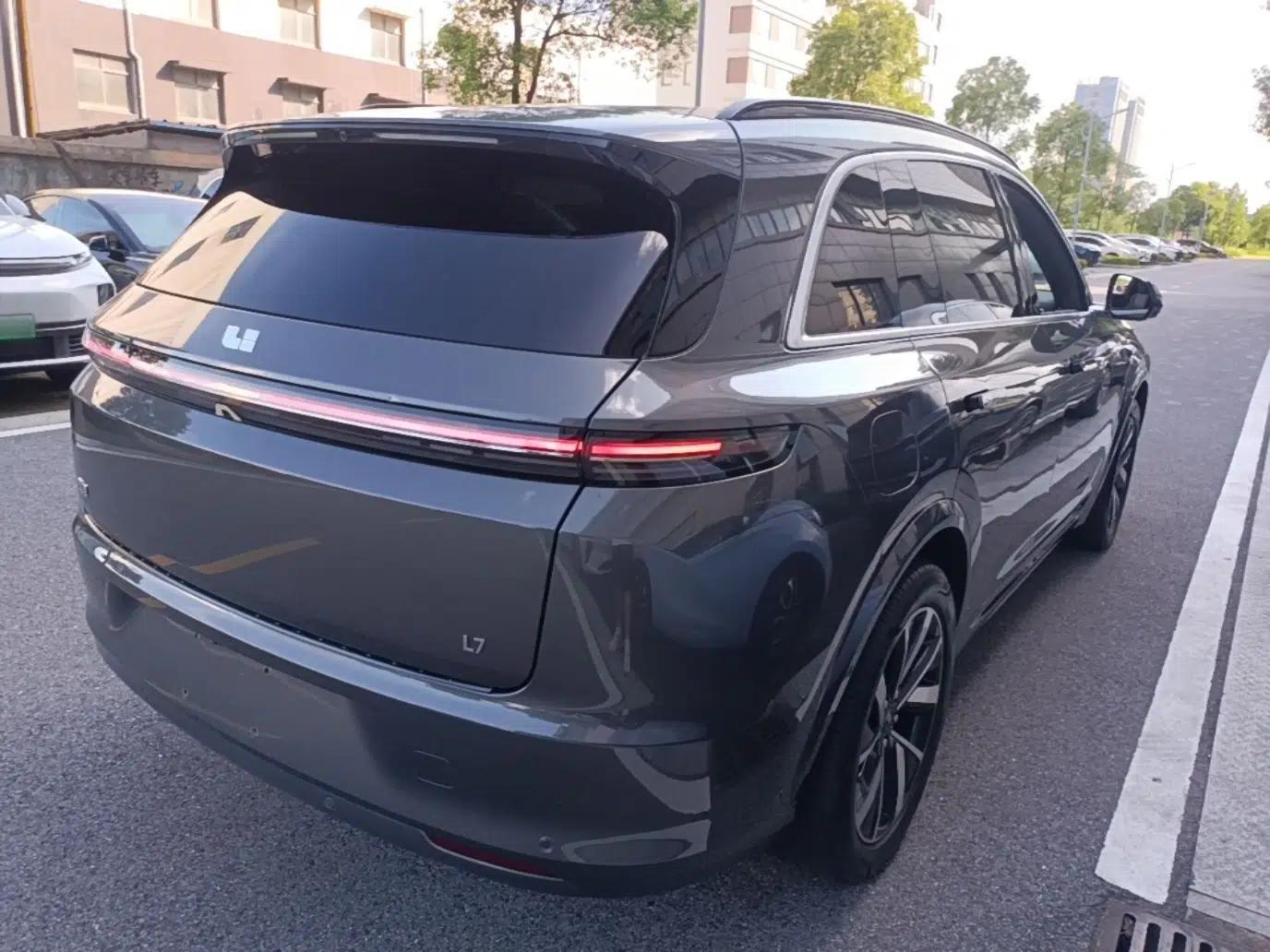 Li Auto L7 2023 Pro Model — миниатюра 6