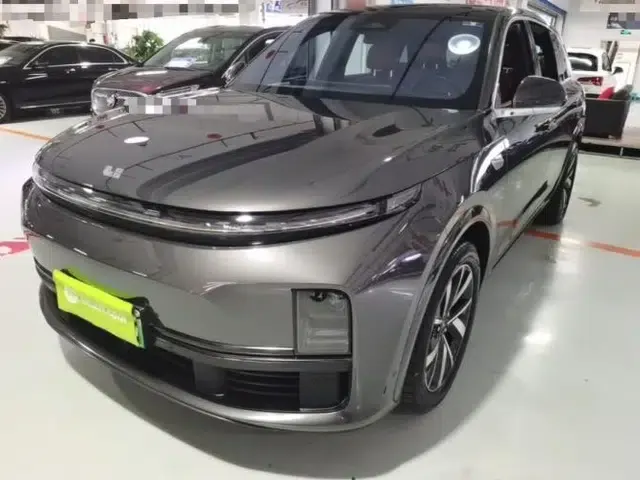 Li Auto L7 2023 Pro Model