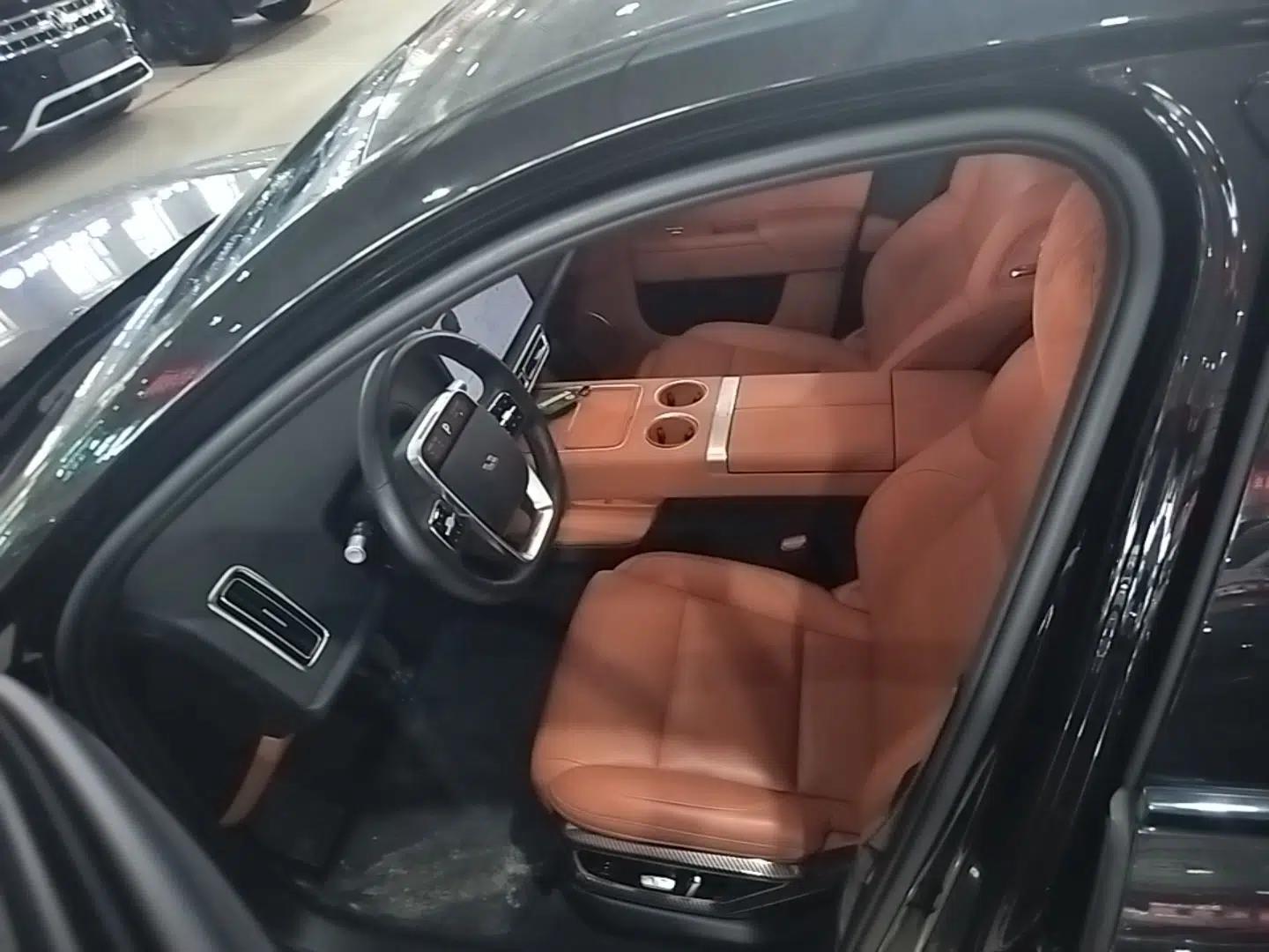 Li Auto L7 2024 Pro Model — миниатюра 18