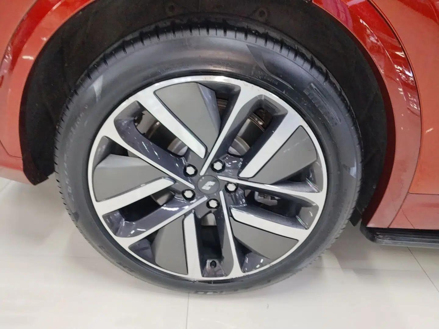 Li Auto L7 2023 Pro Model — миниатюра 11