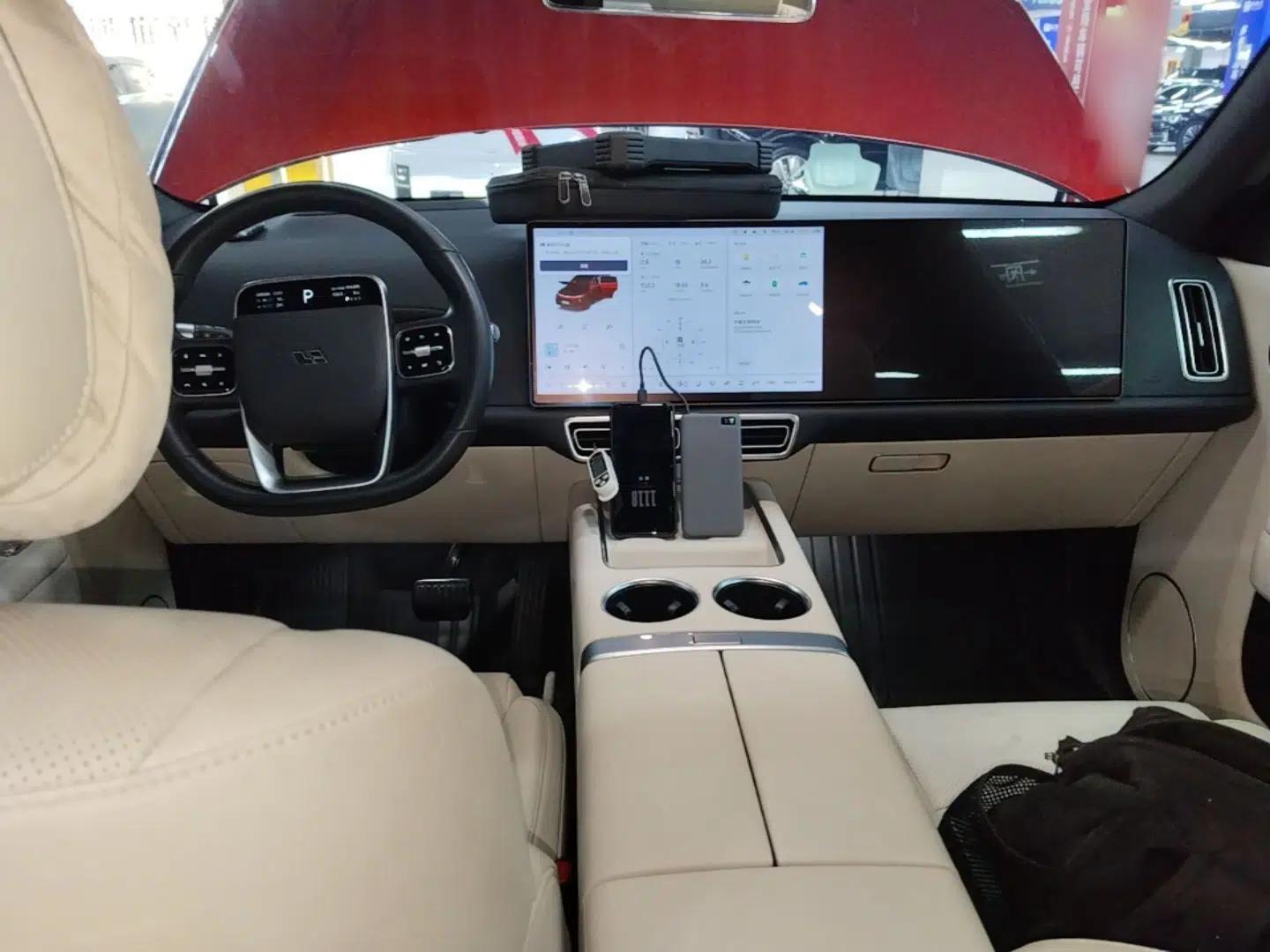 Li Auto L7 2023 Pro Model — миниатюра 12
