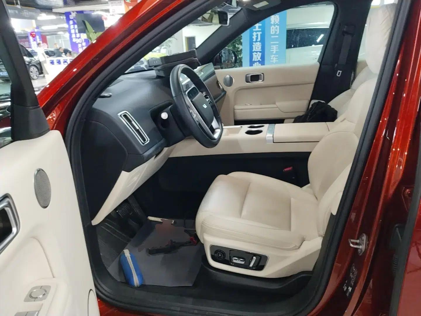 Li Auto L7 2023 Pro Model — миниатюра 17