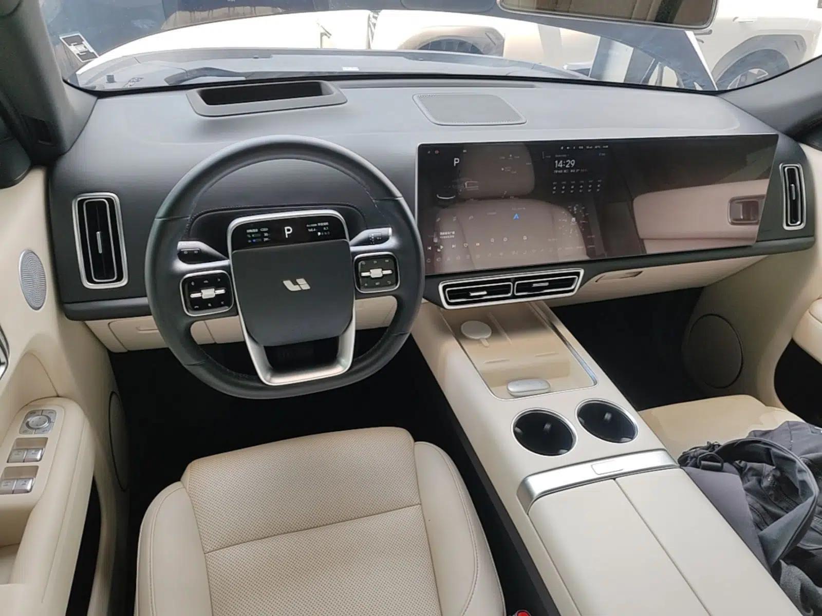 Li Auto L7 2023 Pro Model — миниатюра 17