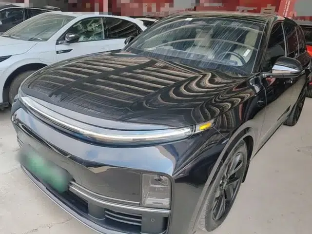 Li Auto L7 2023 Pro Model