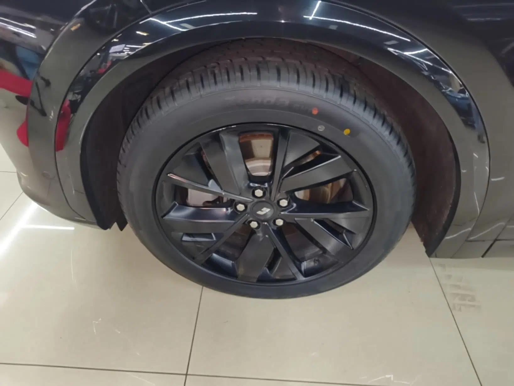 Li Auto L7 2023 Pro Model — миниатюра 10