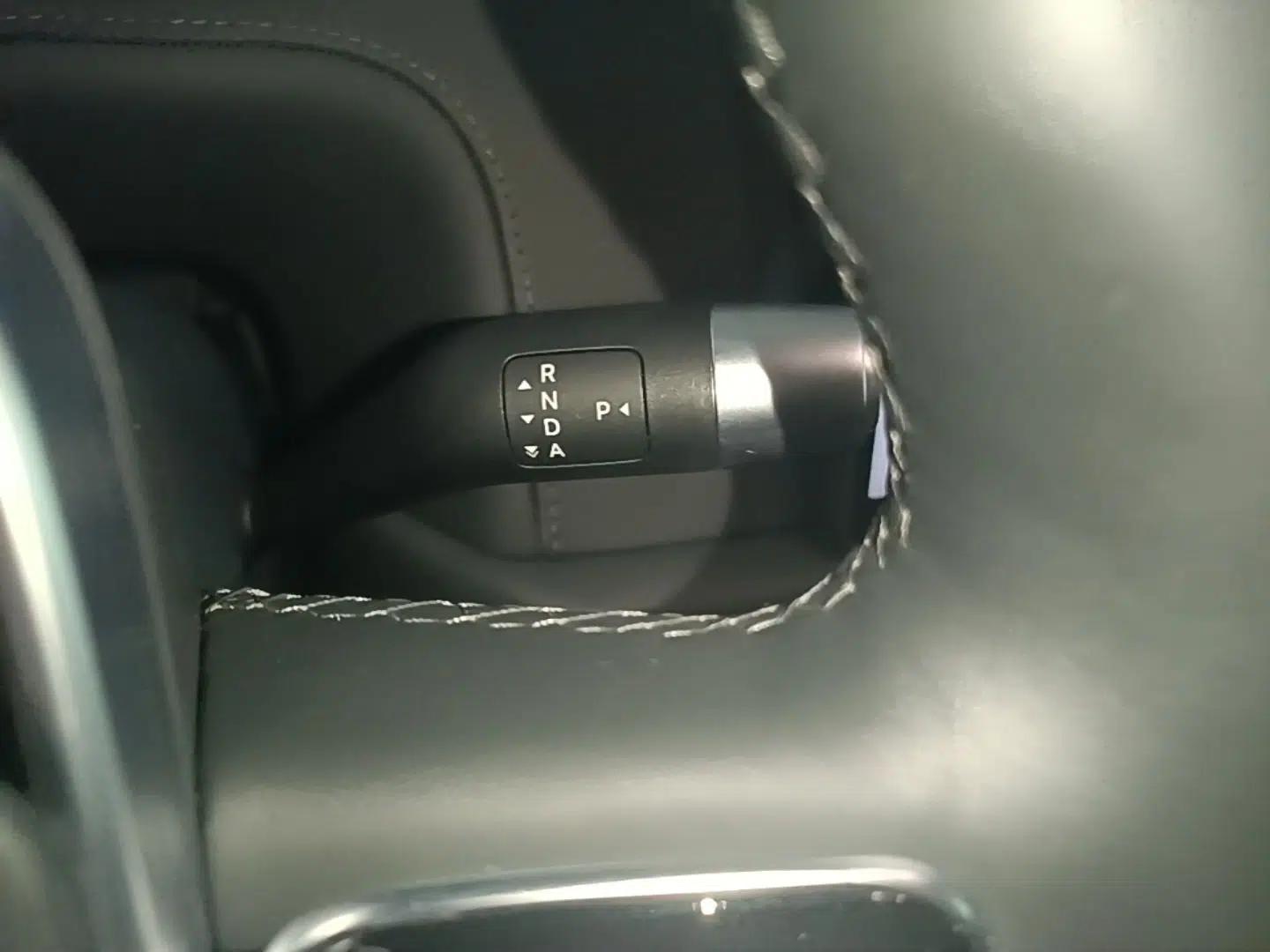 Li Auto L7 2023 Max model — миниатюра 21