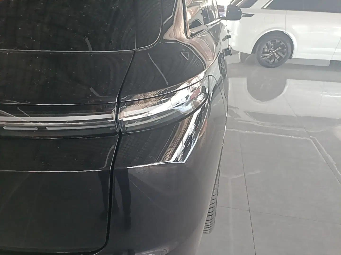 Li Auto L7 2023 Max model — миниатюра 9