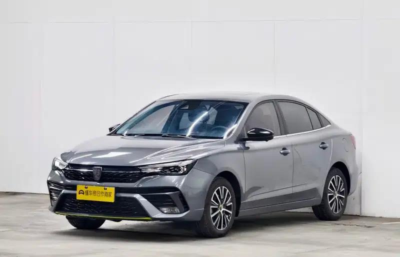 Roewe i5 2021 1.5L CVT Star Edition — миниатюра 1