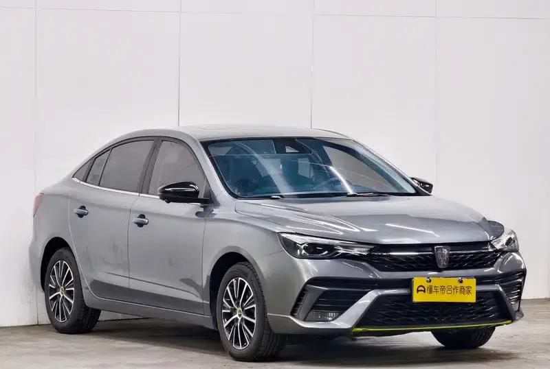 Roewe i5 2021 1.5L CVT Star Edition — миниатюра 3
